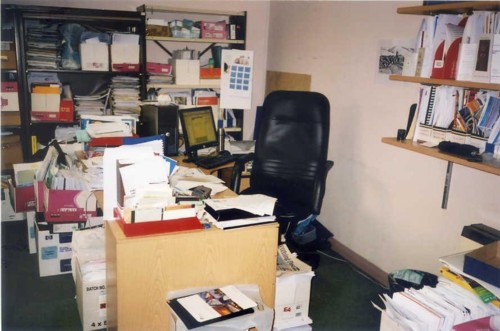 Keith LAUNCHBURYs office
